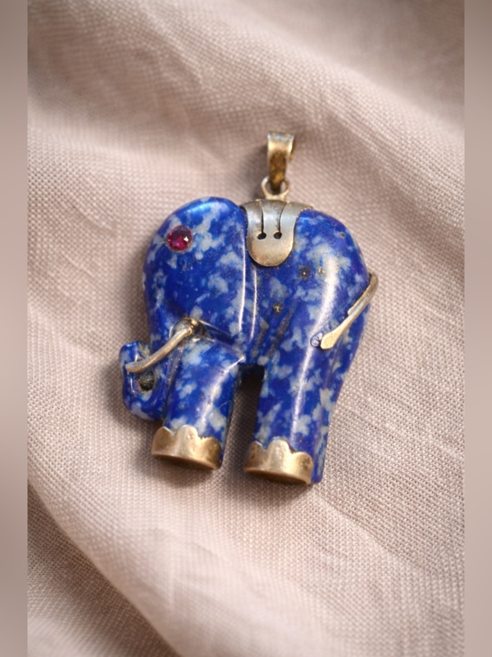 ANTIQUE Asian Sterling Silver & Genuine Lapis Lazuli Elephant Pendant Ruby Eye